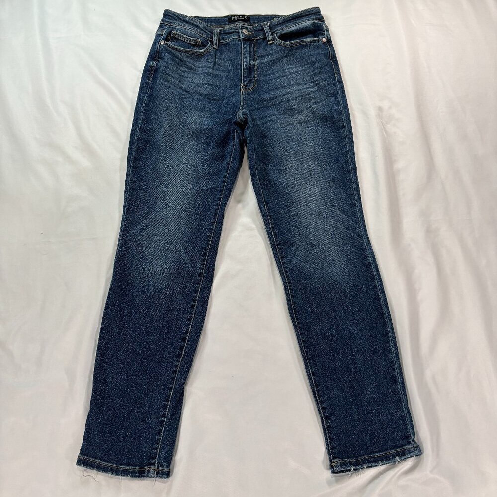 Judy Blue Boyfriend Fit Jeans          Lot O